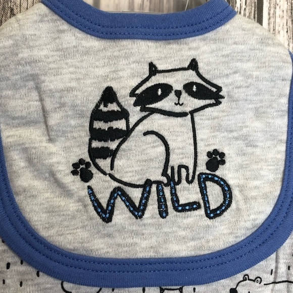 CJP BABY 3-Pc 0-3M Raccoons Foxes Bears OUTFIT NEW - Picture 3 of 10